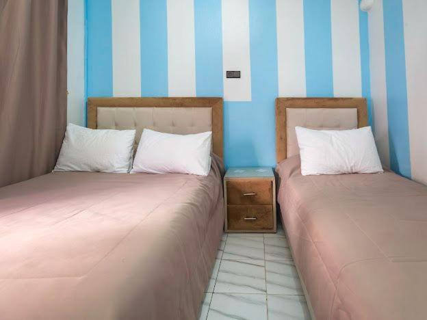 Hotel Sevilla Chefchaouen Exterior foto